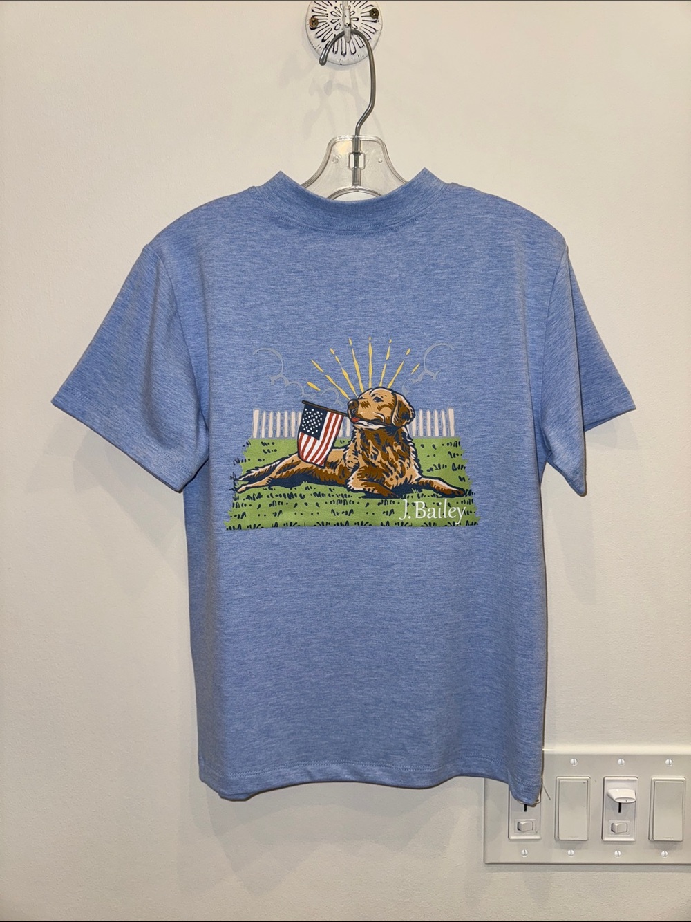 NWT J. Bailey SS Logo Tee, Retriever on Heathered Blue Size 8